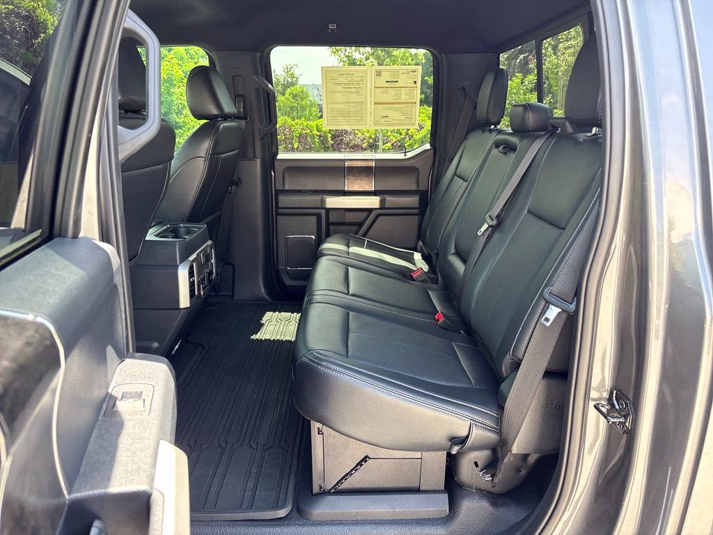 2022 Gray Ford Super Duty F-250 SRW Lariat 4X4 Truck