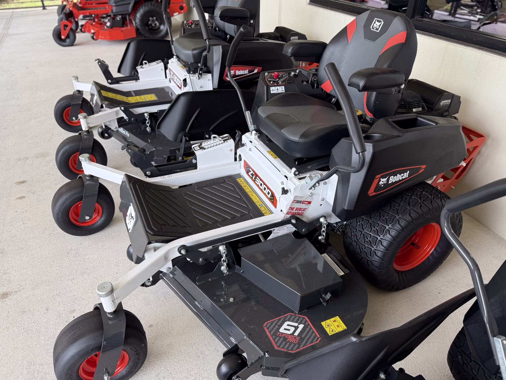 2026 Bobcat ZT3000 Series 61 Lawn Mower
