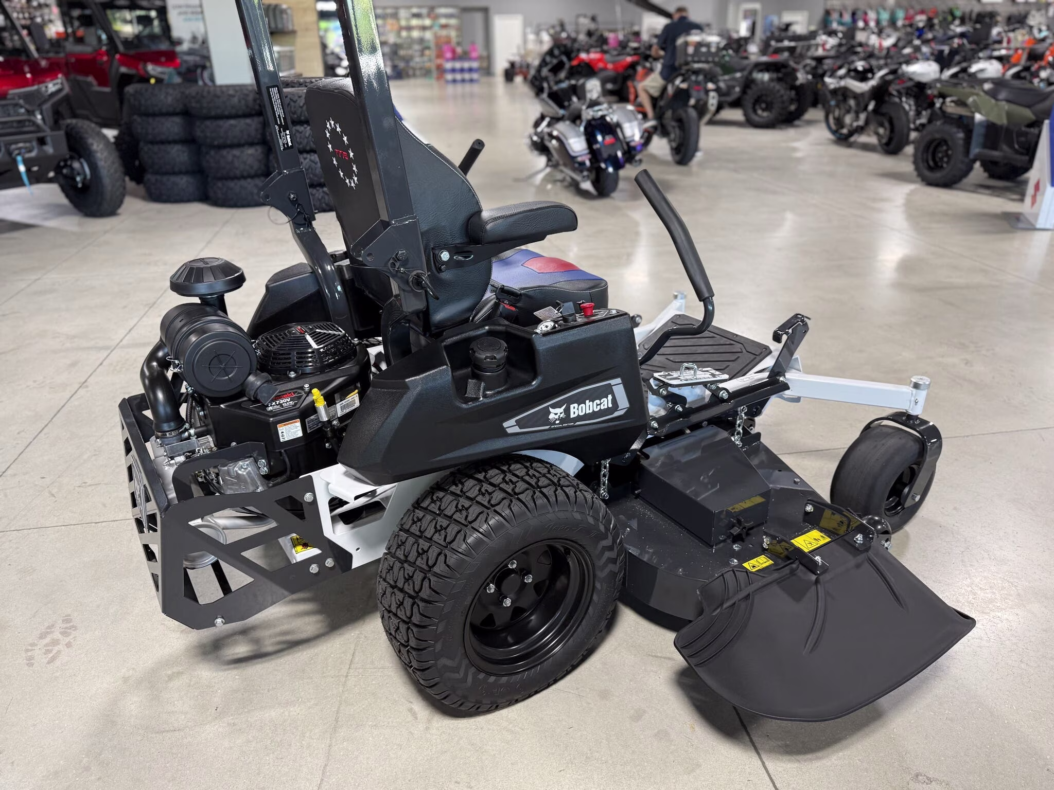 2026 Bobcat ZT3500 Series 61 Founders Edition Lawn Mower
