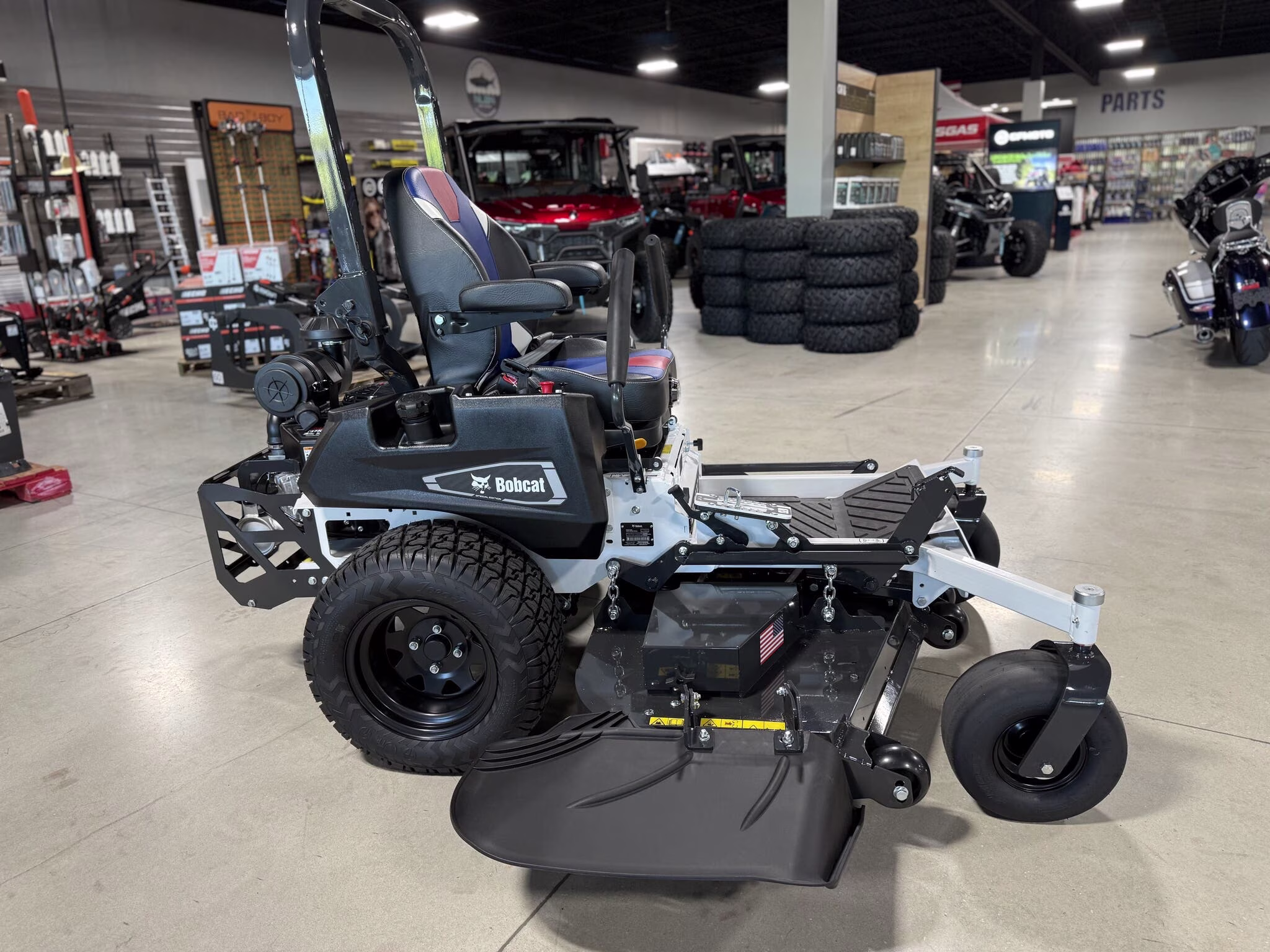 2026 Bobcat ZT3500 Series 61 Founders Edition Lawn Mower