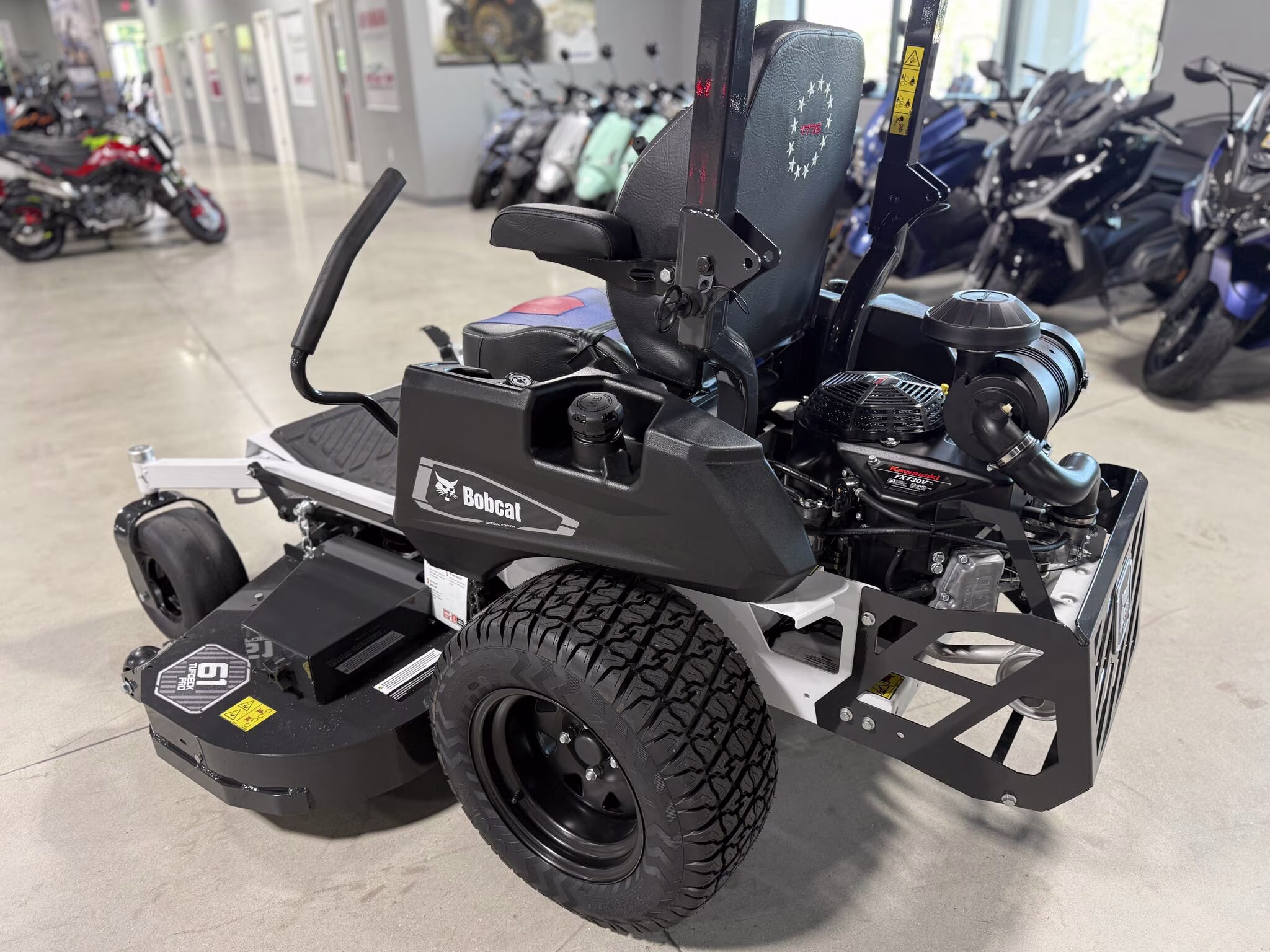 2026 Bobcat ZT3500 Series 61 Founders Edition Lawn Mower