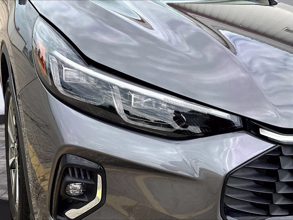 2023 Carbonized Gray Metallic Ford Escape Platinum AWD SUV