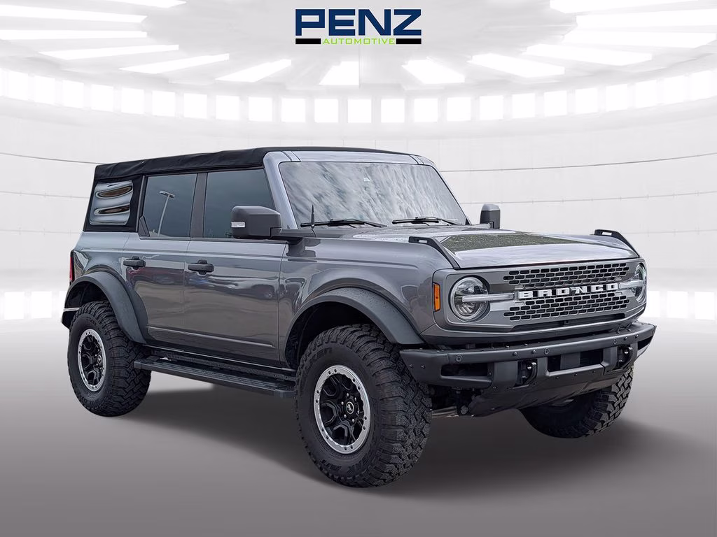 2021 Carbonized Gray Metallic Ford Bronco Badlands 4X4 SUV