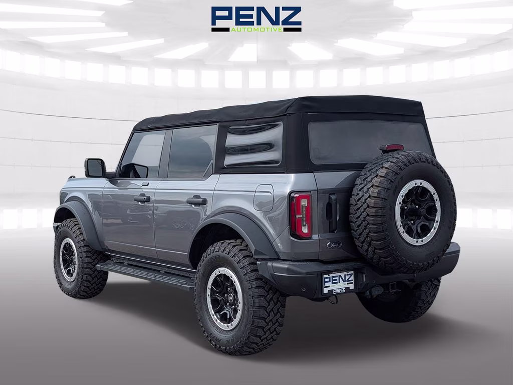 2021 Carbonized Gray Metallic Ford Bronco Badlands 4X4 SUV