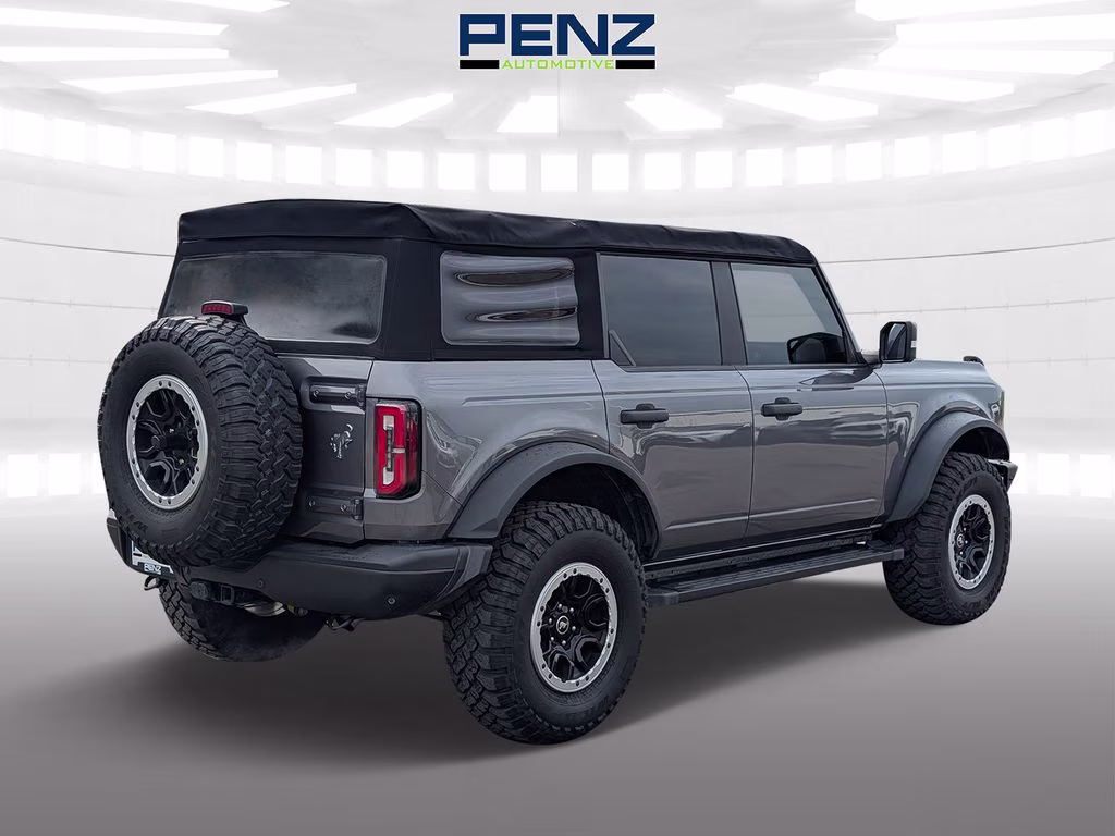 2021 Carbonized Gray Metallic Ford Bronco Badlands 4X4 SUV