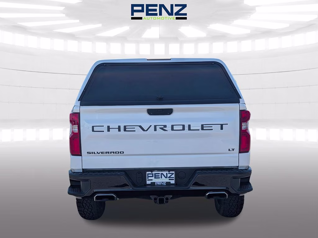 2021 Summit White Chevrolet Silverado 1500 LT Trail Boss 4X4 Truck