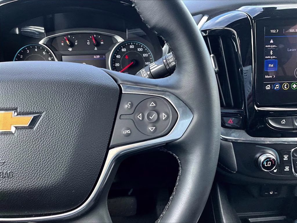 2023 Mosaic Black Metallic Chevrolet Traverse LT Leather AWD SUV