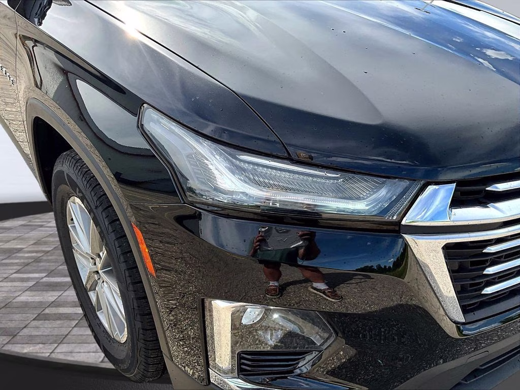 2023 Mosaic Black Metallic Chevrolet Traverse LT Leather AWD SUV