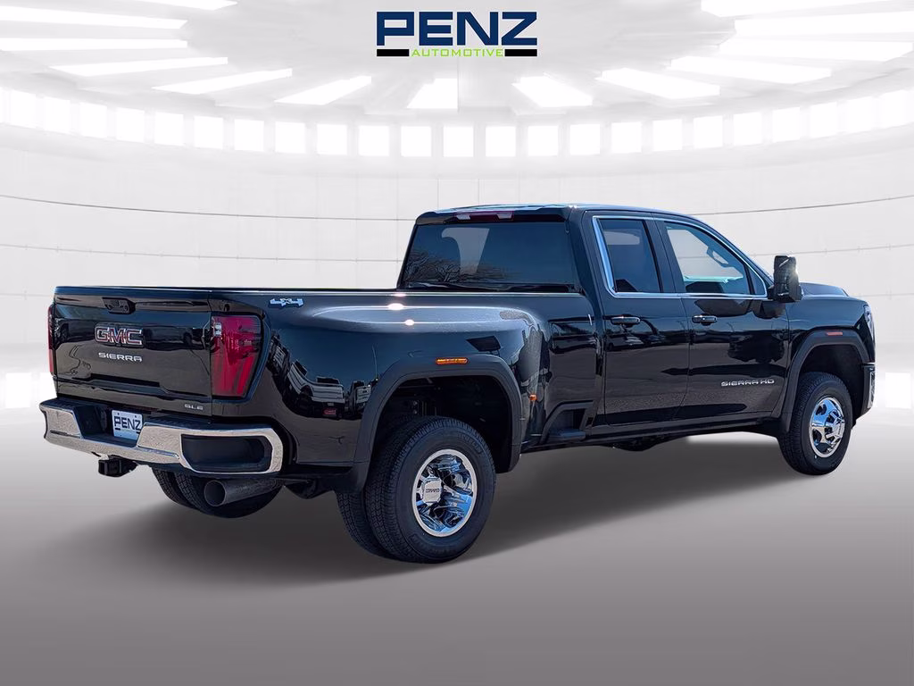 2026 Onyx Black GMC Sierra 3500HD SLE 4X4 Truck