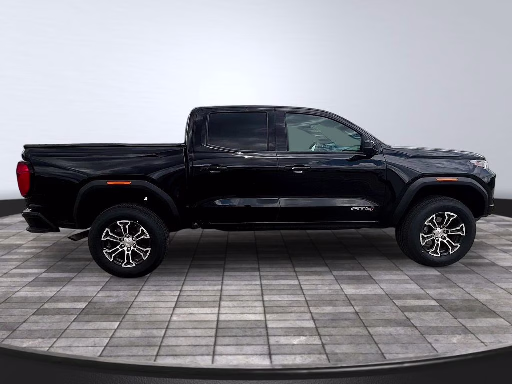 2024 Onyx Black GMC Canyon AT4 4X4 Truck