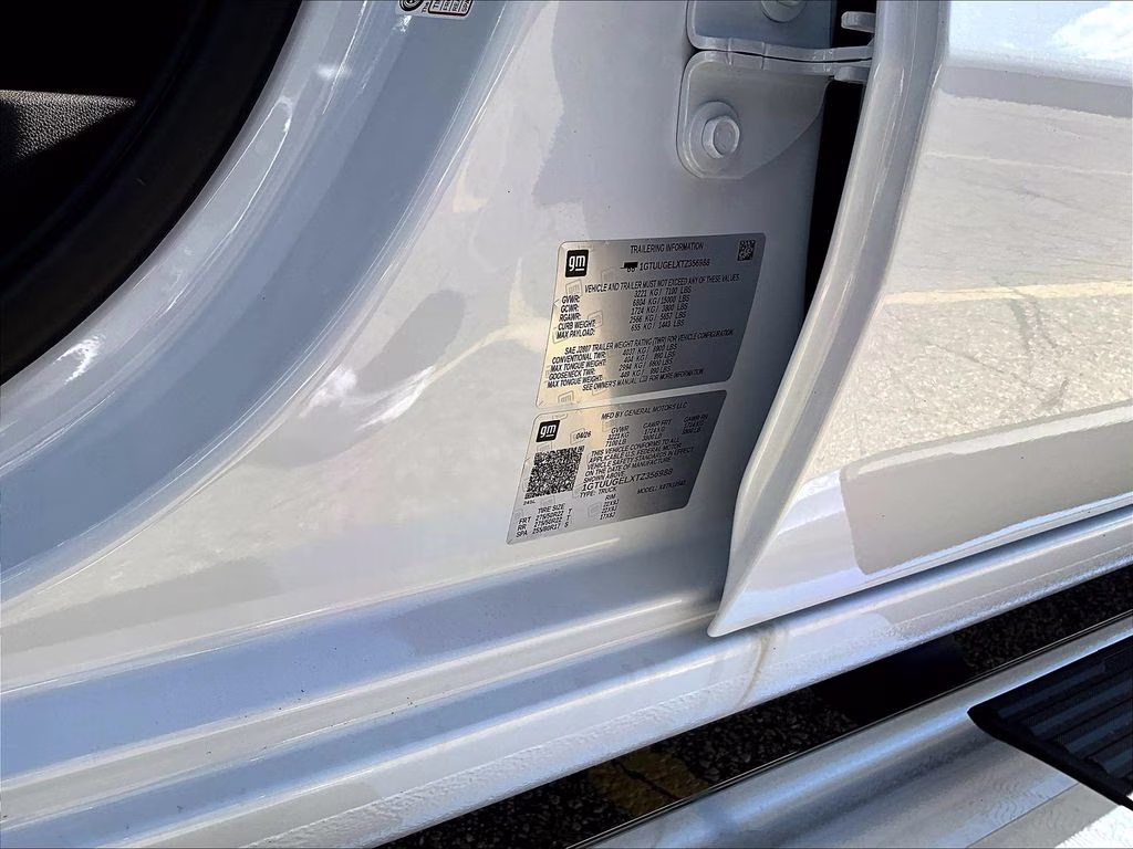2026 Glacier White Tricoat GMC Sierra 1500 Denali 4X4 Truck