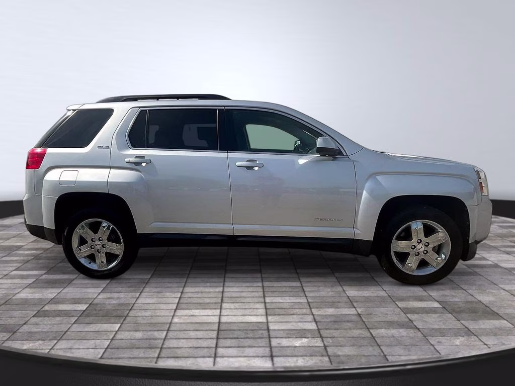 2012 Quicksilver Metallic GMC Terrain SLE-2 FWD SUV