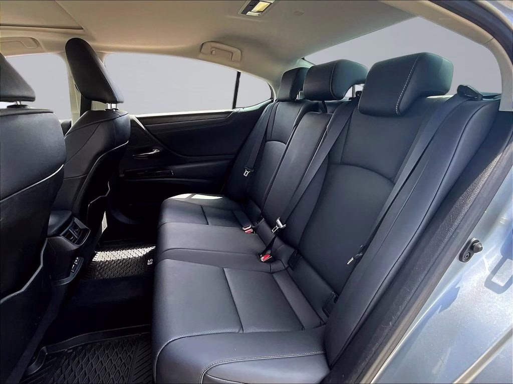2023 Iridium Lexus ES 350 FWD Sedan