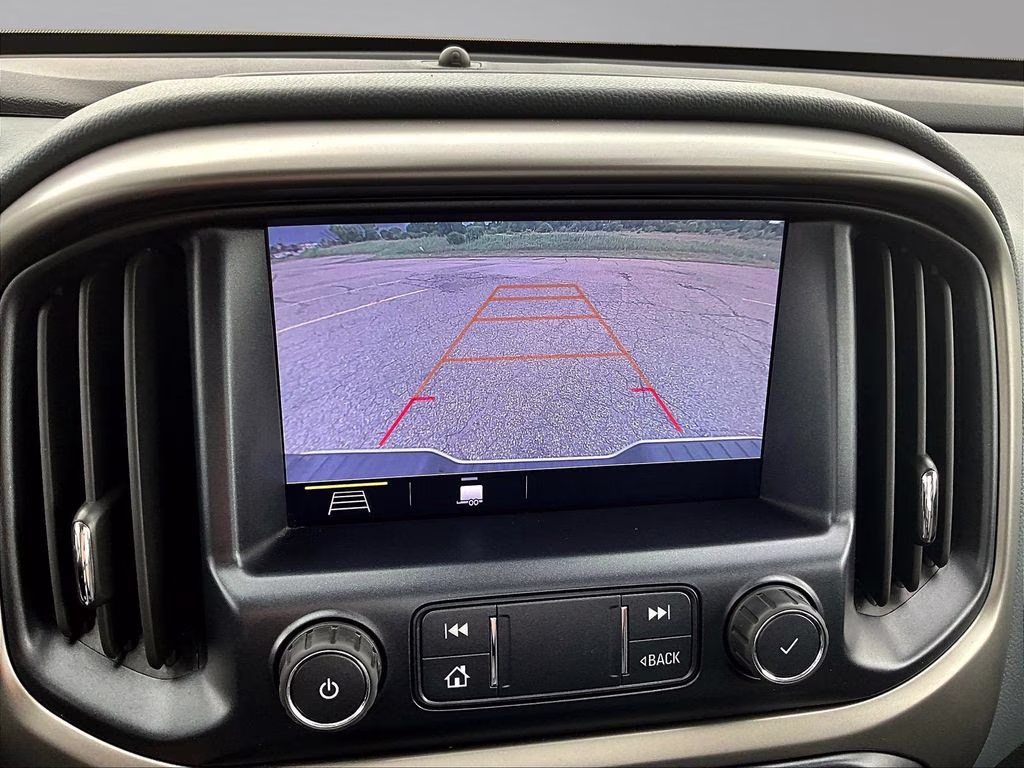 2022 Summit White Chevrolet Colorado Z71 4X4 Truck