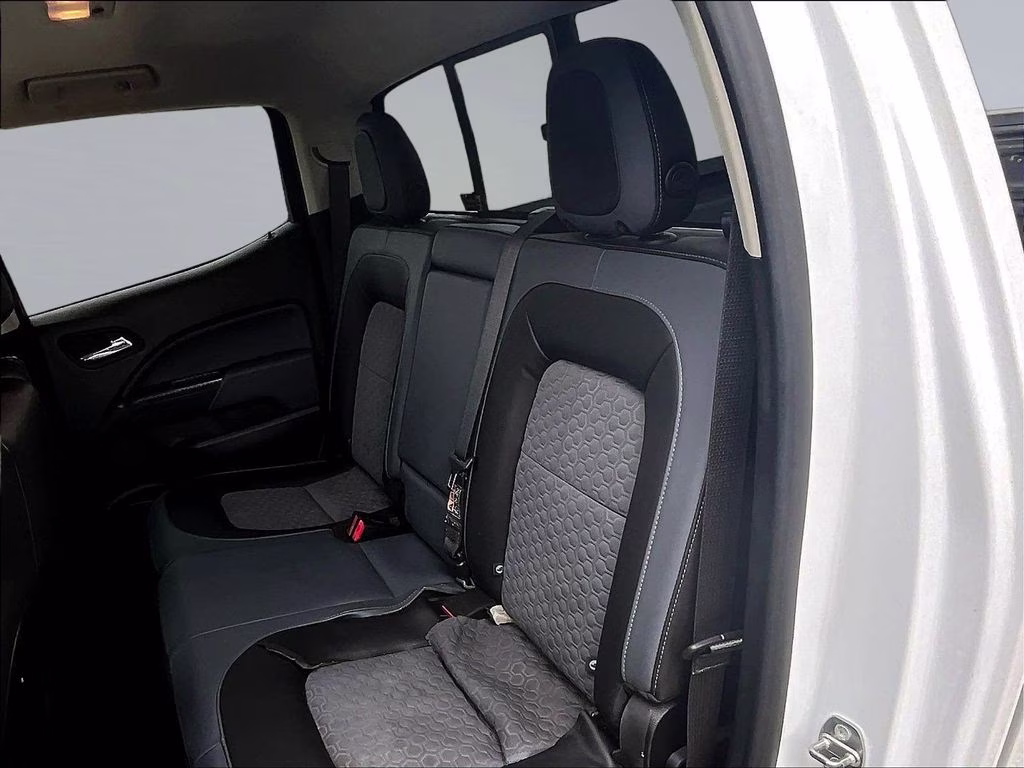 2022 Summit White Chevrolet Colorado Z71 4X4 Truck