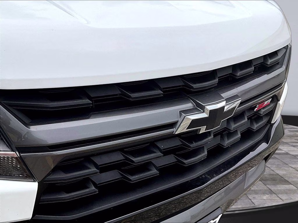2022 Summit White Chevrolet Colorado Z71 4X4 Truck