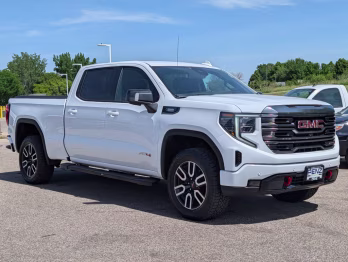 2023 Summit White GMC Sierra 1500 AT4 4X4 Truck