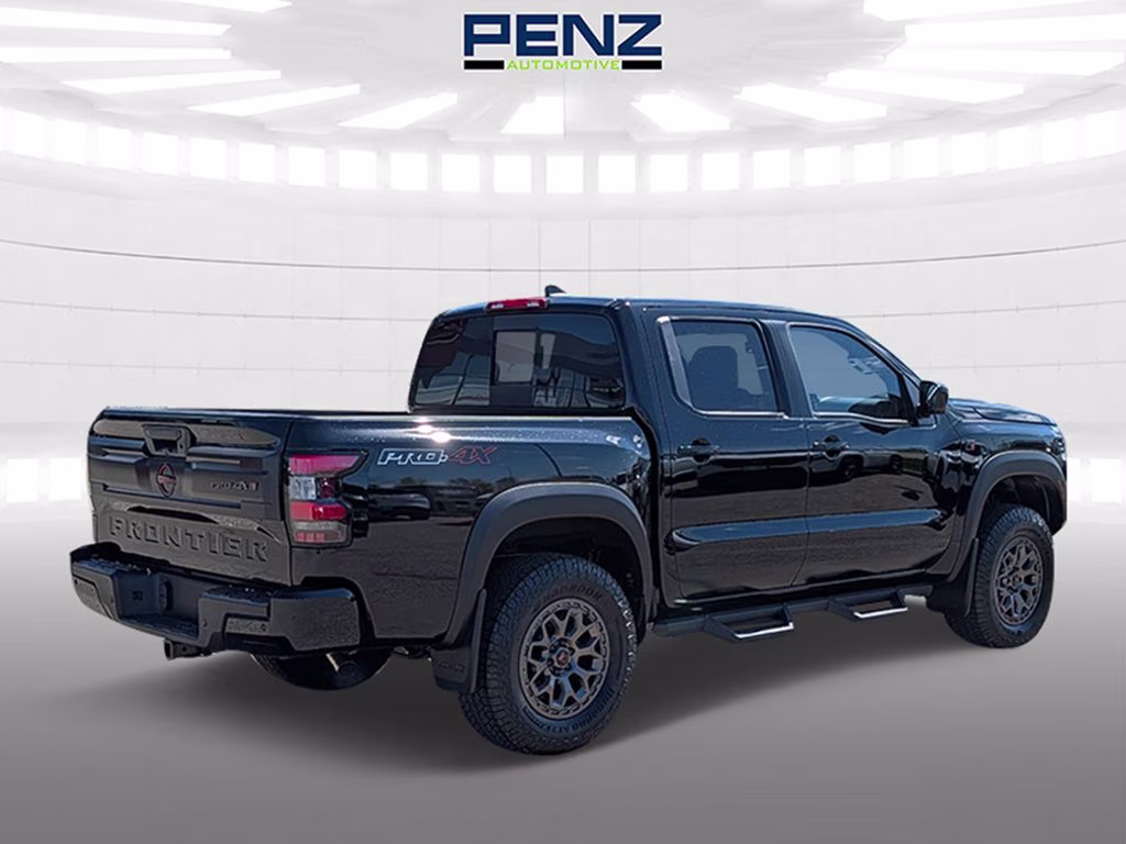 2026 Super Black Nissan Frontier PRO-4X 4X4 Truck