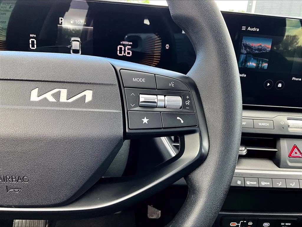 2025 Interstellar Gray Kia K4 LXS FWD Sedan