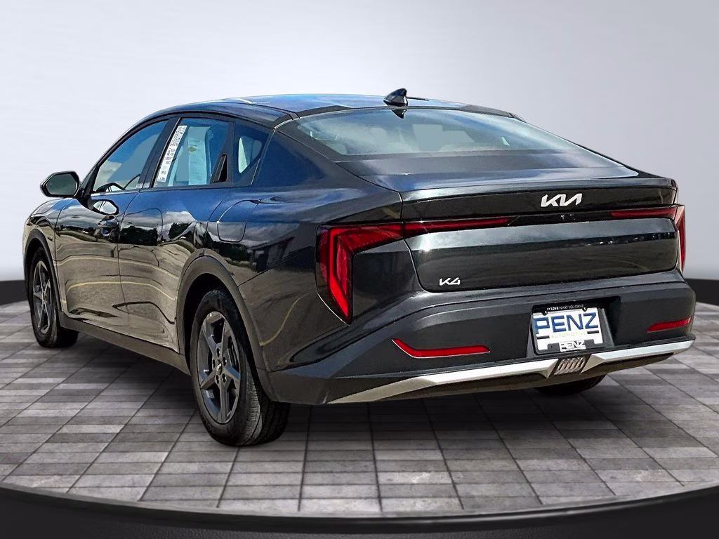 2025 Interstellar Gray Kia K4 LXS FWD Sedan