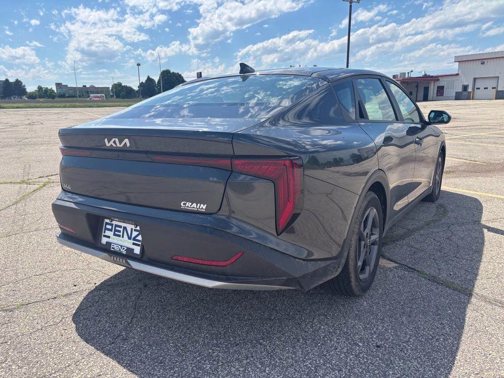 2025 Interstellar Gray Kia K4 LXS FWD Sedan