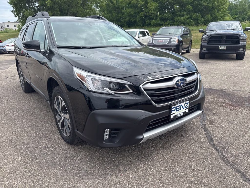2022 Crystal Black Silica Subaru Outback Limited XT AWD SUV