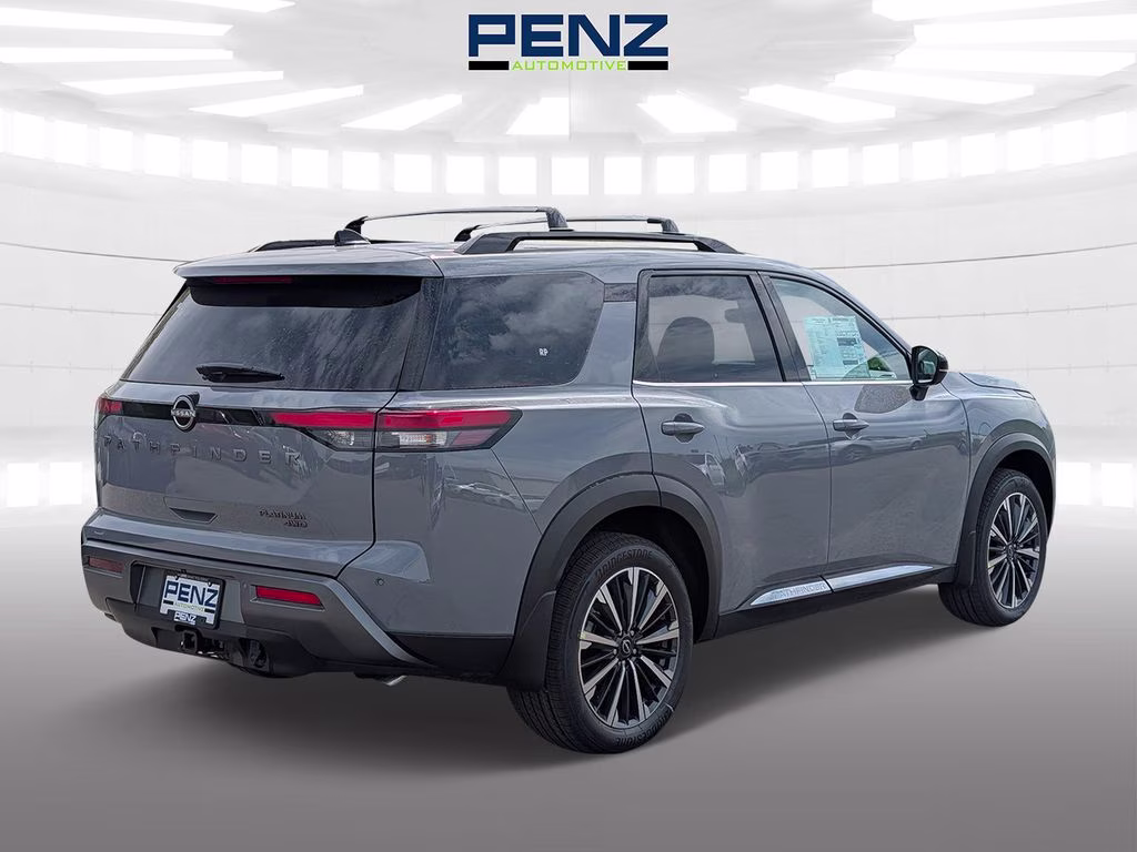 2026 Boulder Gray Pearl Nissan Pathfinder Platinum 4X4 SUV