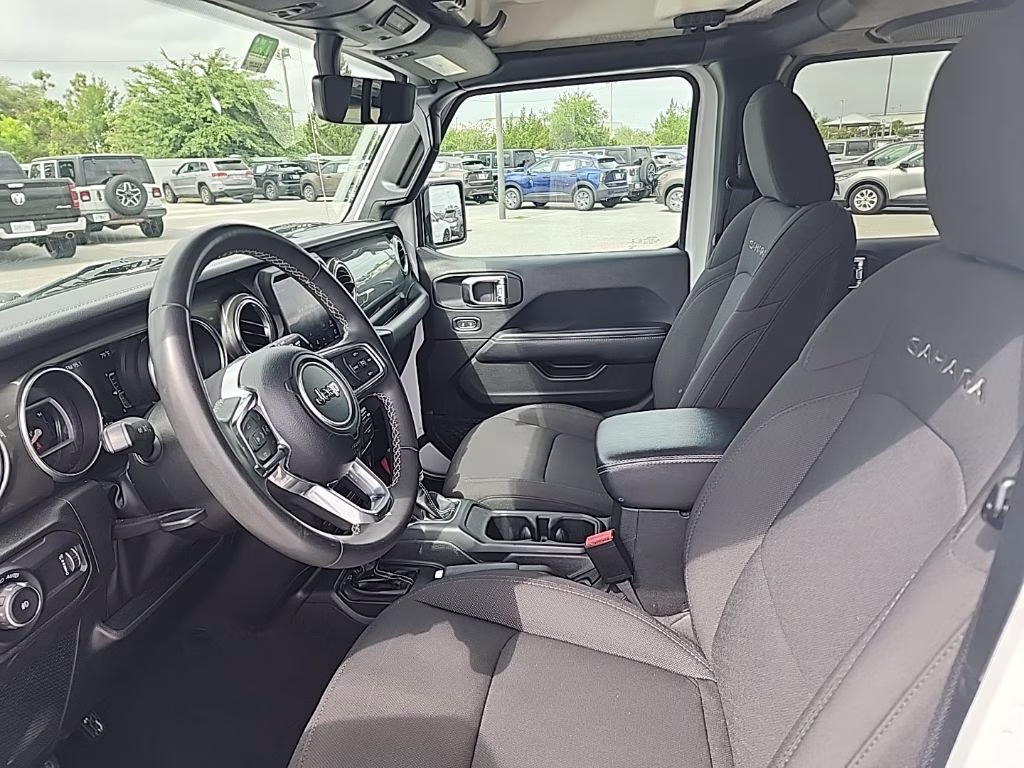 2023 Bright White Clearcoat Jeep Wrangler Sahara 4X4 SUV