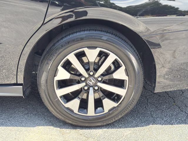2025 Crystal Black Pearl Honda Odyssey EX-L FWD Van