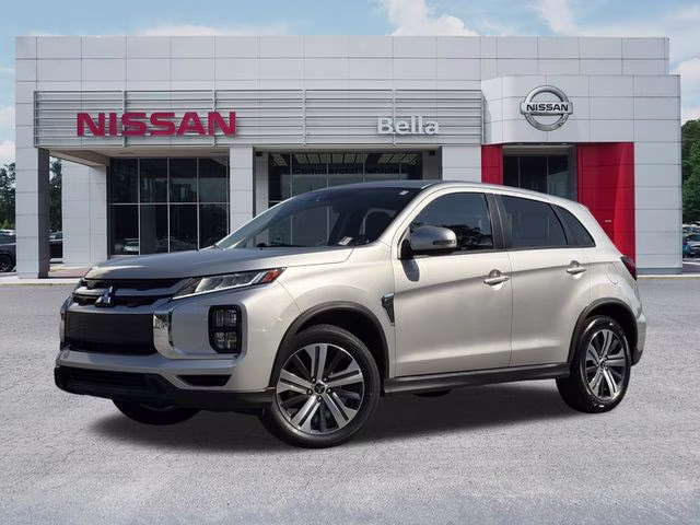 2024 Alloy Silver Metallic Mitsubishi Outlander Sport 2.0 SE 4X4 SUV