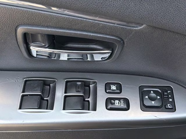 2024 Alloy Silver Metallic Mitsubishi Outlander Sport 2.0 SE 4X4 SUV