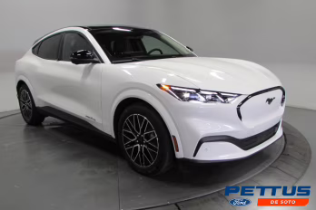 2025 Star White Metallic Tri-Coat Ford Mustang Mach-E Premium AWD SUV