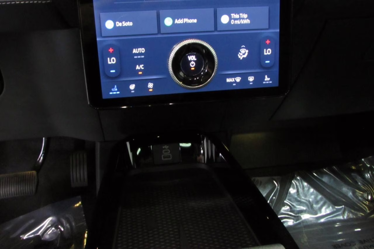 2025 Star White Metallic Tri-Coat Ford Mustang Mach-E Premium AWD SUV