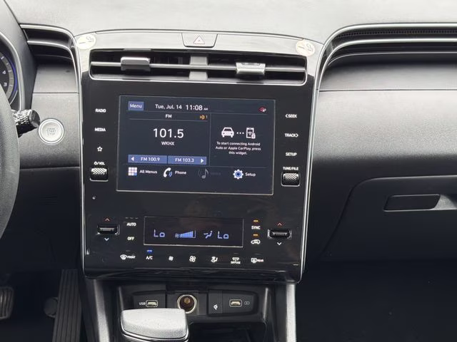2024 Shimmering Silver Hyundai Tucson SEL AWD SUV