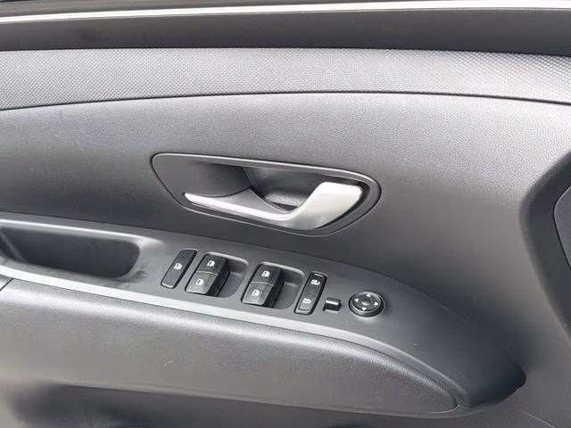 2024 Shimmering Silver Hyundai Tucson SEL AWD SUV