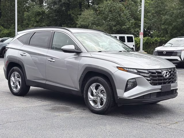 2024 Shimmering Silver Hyundai Tucson SEL AWD SUV