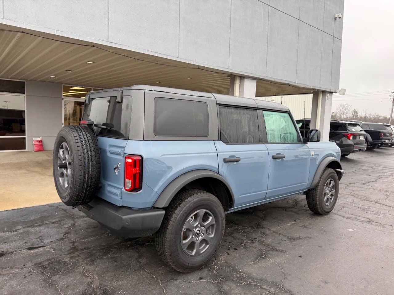 2025 Azure Gray Metallic Tri-Coat Ford Bronco Big Bend 4X4 SUV