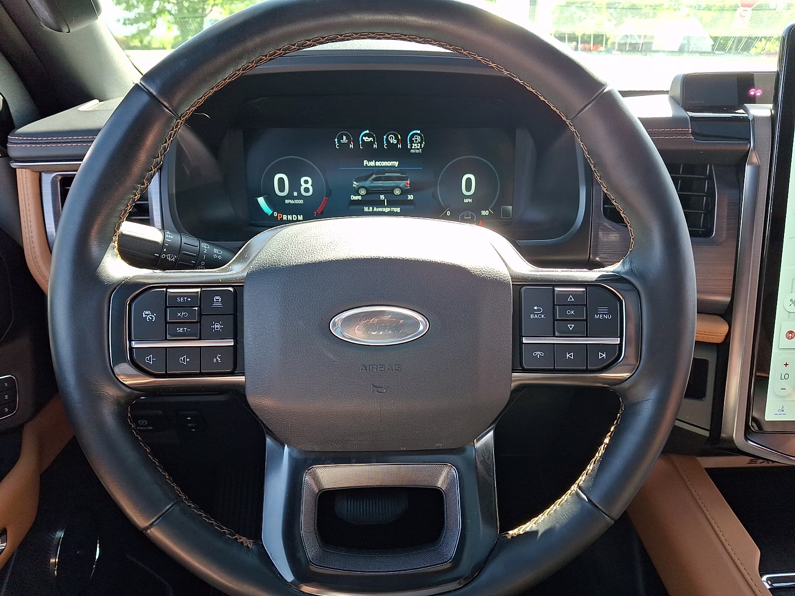 2022 Star White Metallic Tri-Coat - AZ Ford Expedition Platinum 4X4