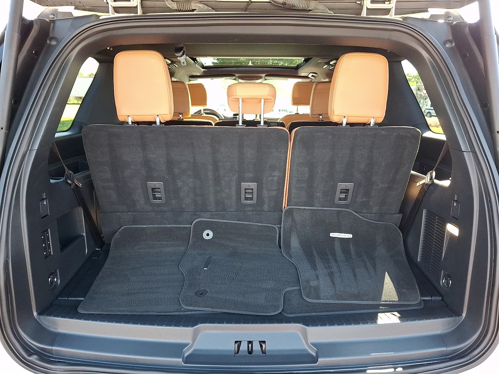 2022 Star White Metallic Tri-Coat - AZ Ford Expedition Platinum 4X4