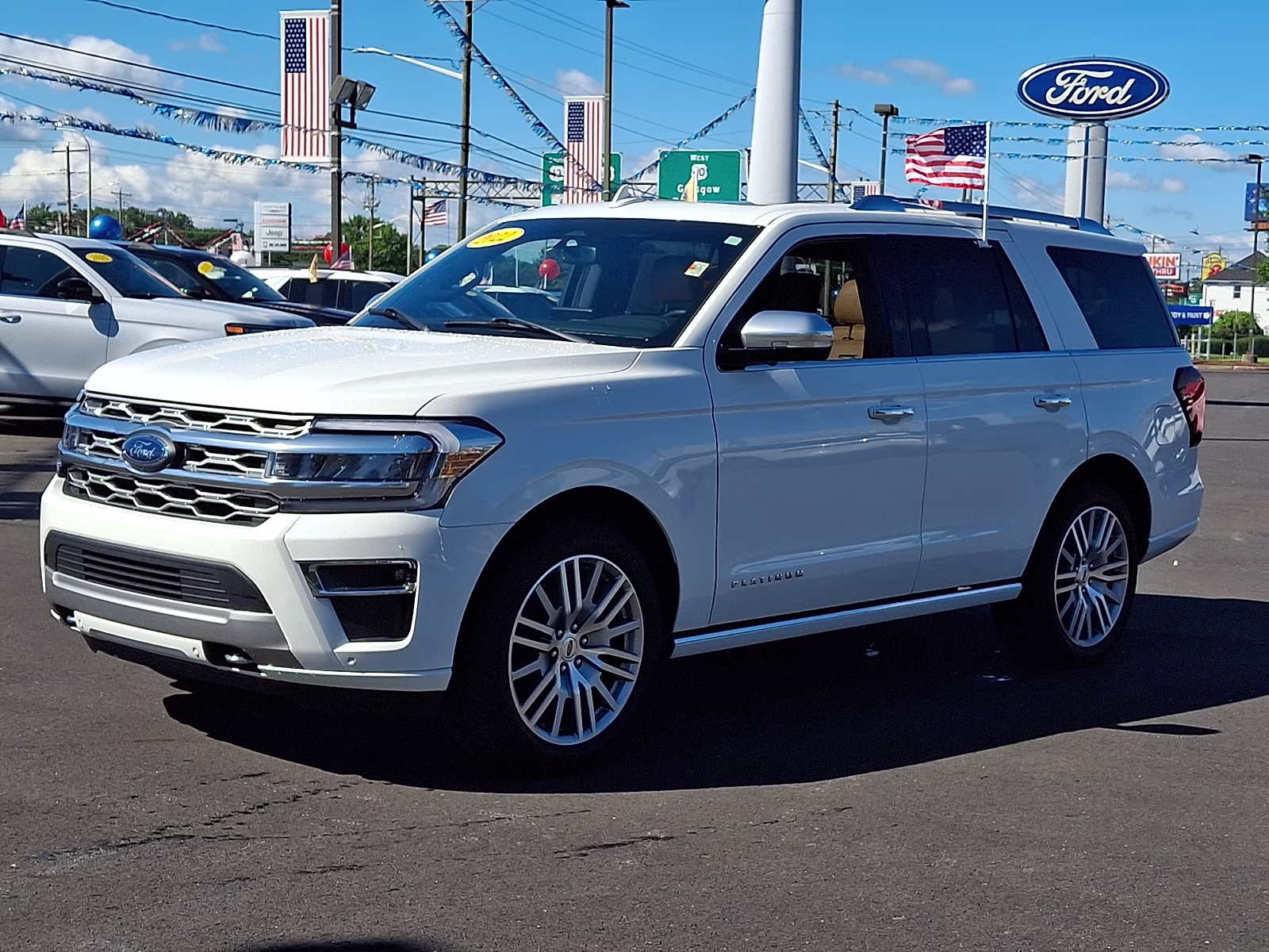 2022 Star White Metallic Tri-Coat - AZ Ford Expedition Platinum 4X4