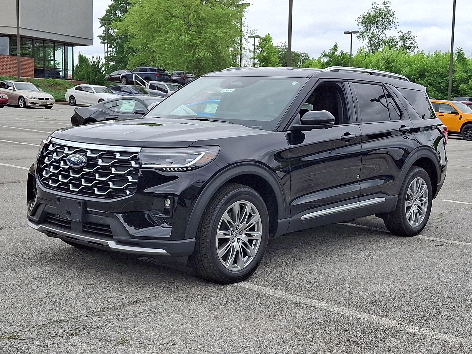 2026 Agate Black Metallic - UM Ford Explorer Platinum 4X4