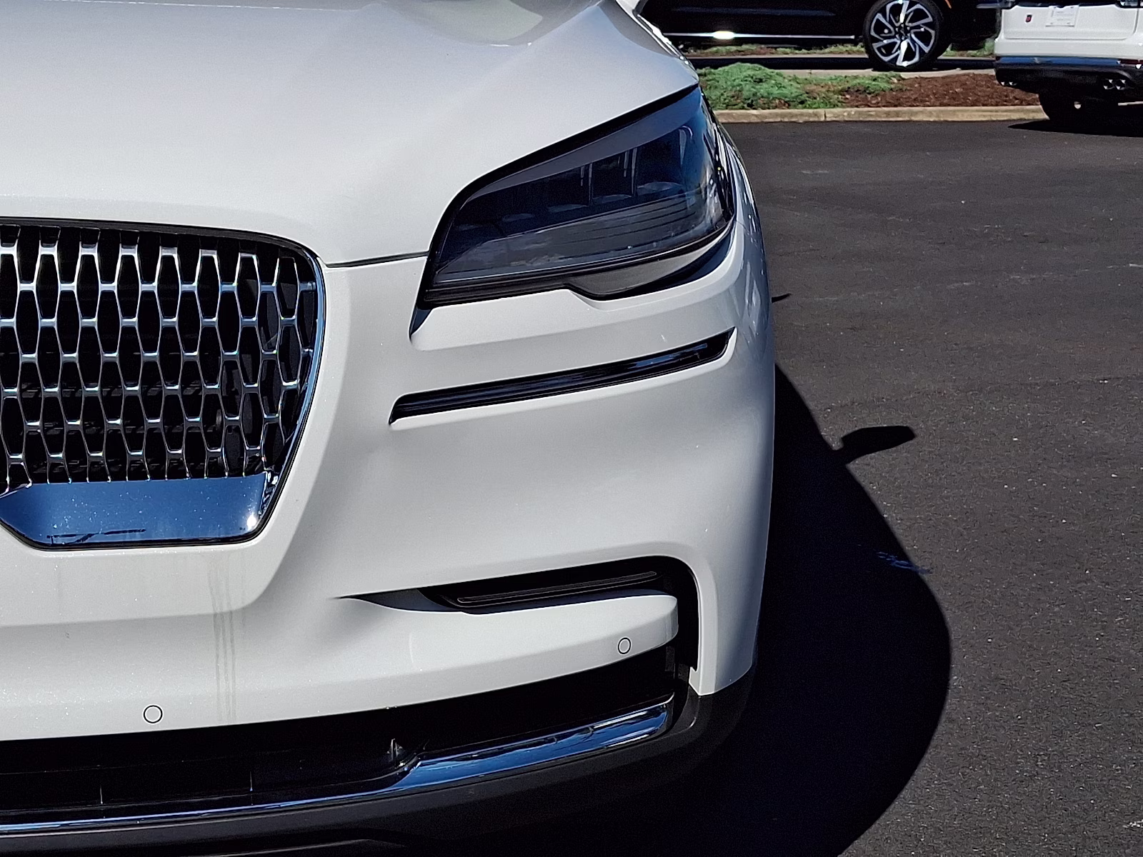 2023 Pristine White Metallic Tri-Coat - AZ Lincoln Aviator Standard AWD