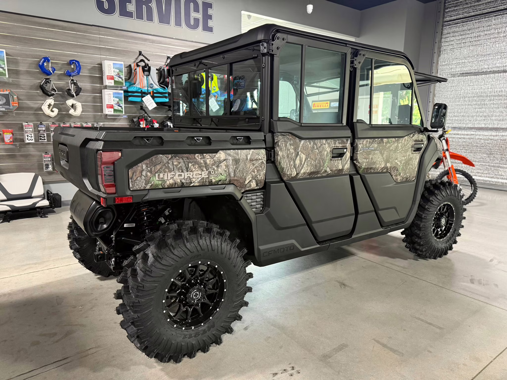 2026 - CFMOTO UFORCE U10 XL Pro Highland XL Highland UTV