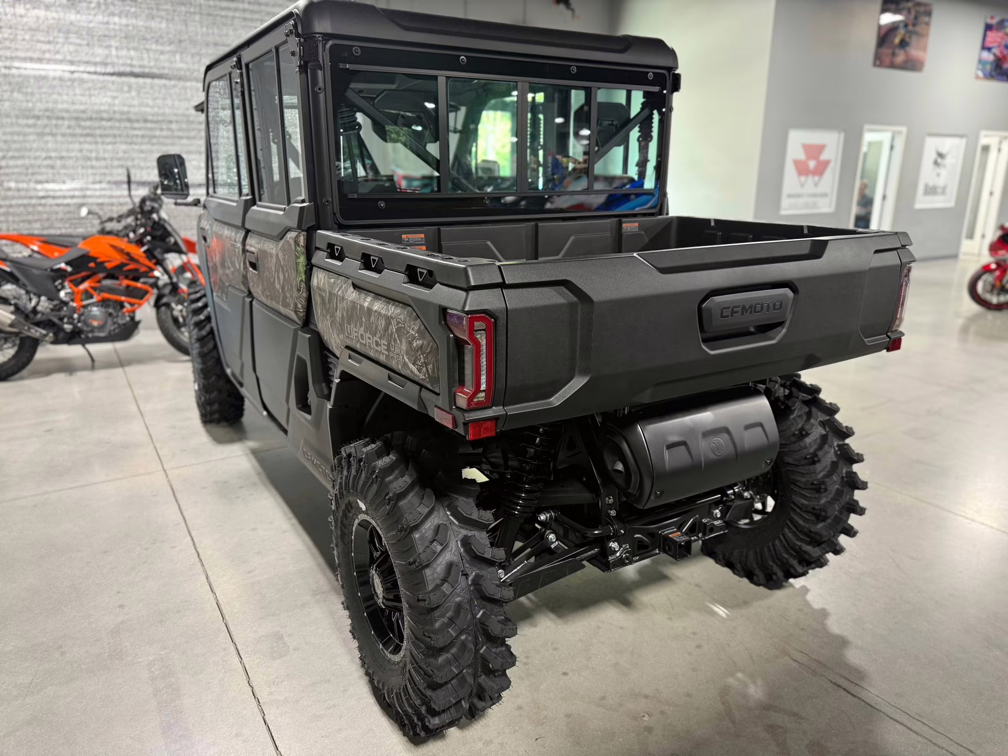 2026 - CFMOTO UFORCE U10 XL Pro Highland XL Highland UTV