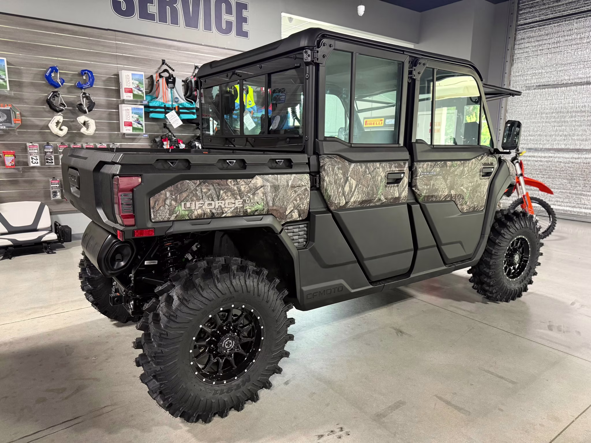 2026 - CFMOTO UFORCE U10 XL Pro Highland XL Highland UTV