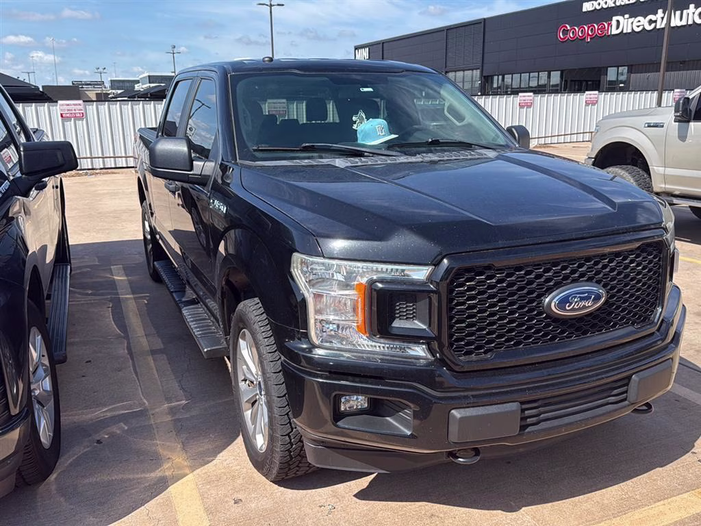 2018 Shadow Black Ford F-150 XL 4X4 Truck