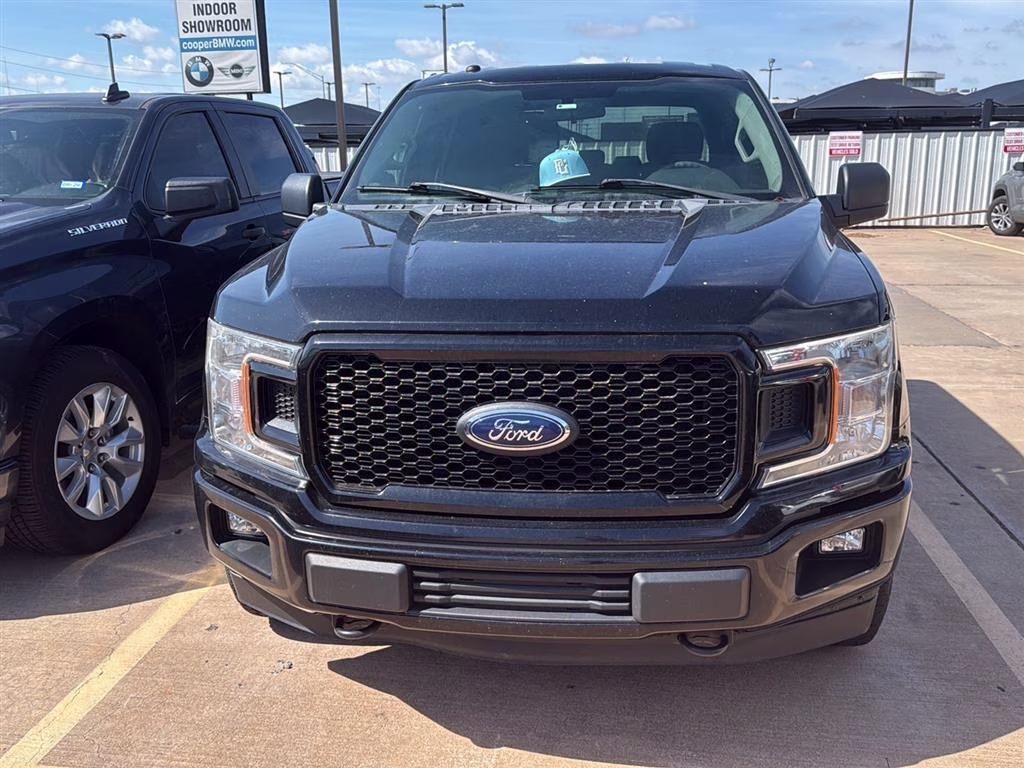 2018 Shadow Black Ford F-150 XL 4X4 Truck