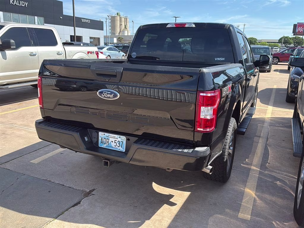 2018 Shadow Black Ford F-150 XL 4X4 Truck