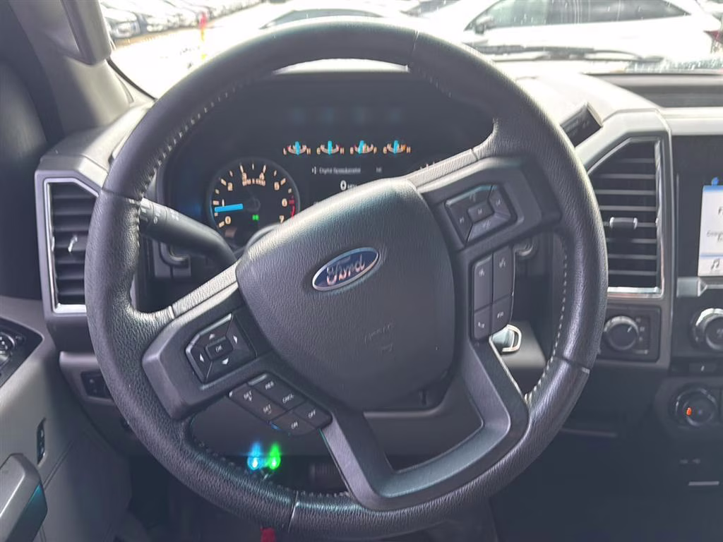 2016 Ingot Silver Metallic Ford F-150 XLT 4X4 Truck