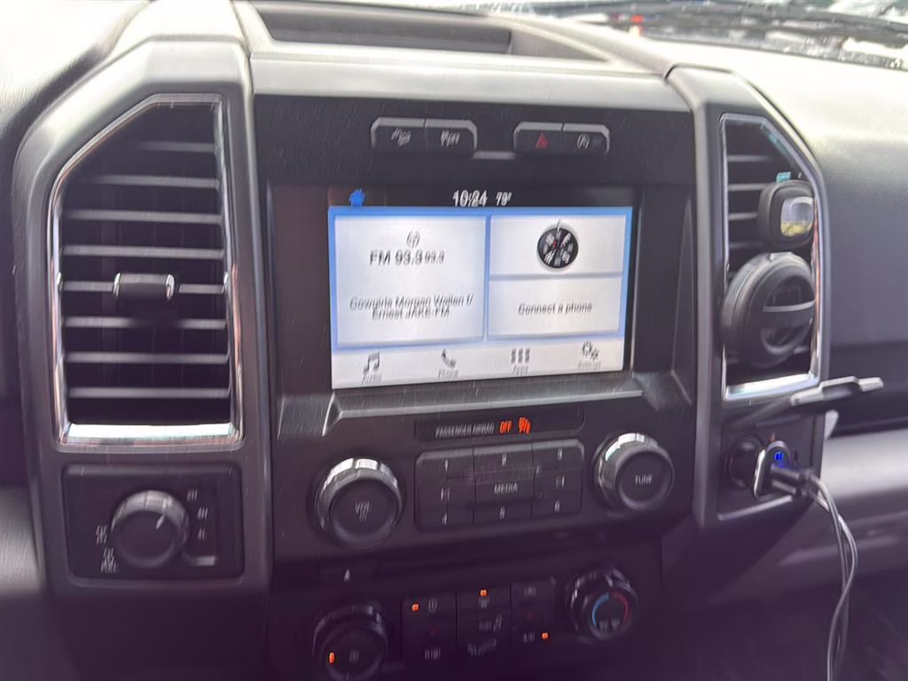 2016 Ingot Silver Metallic Ford F-150 XLT 4X4 Truck